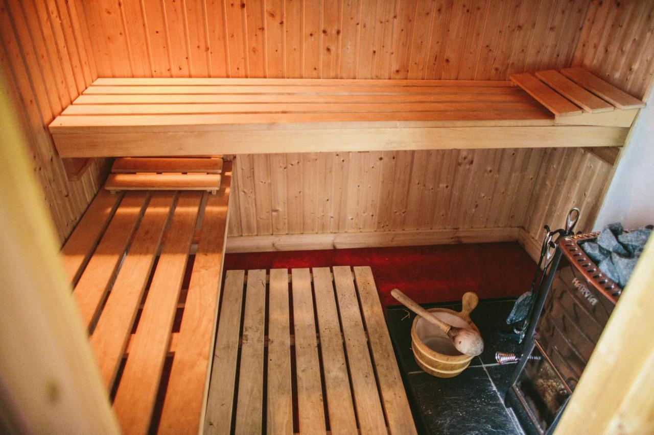 Snowdonia Shepherds' Huts 콘위 외부 사진